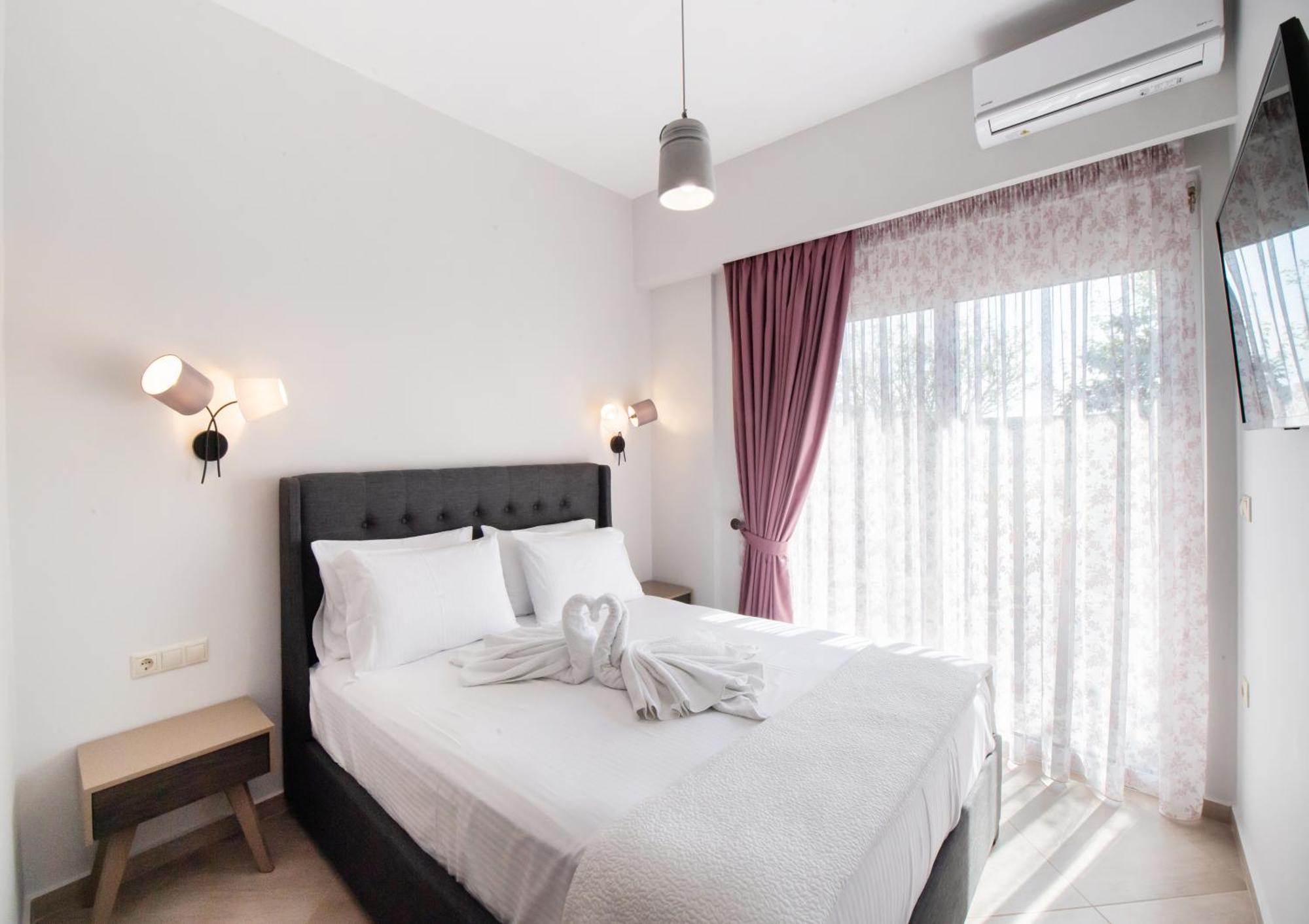 Ruellia Luxury Apartments Kalligoni Ngoại thất bức ảnh