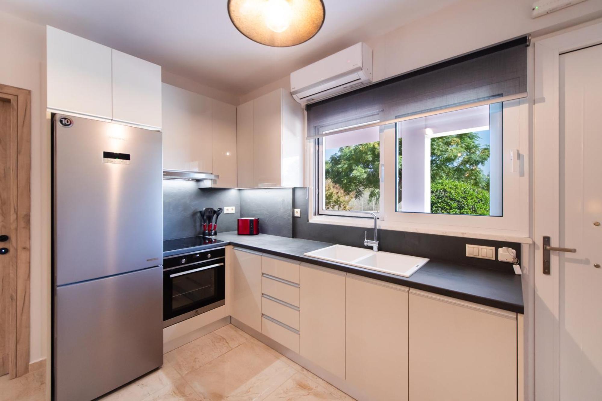 Ruellia Luxury Apartments Kalligoni Ngoại thất bức ảnh