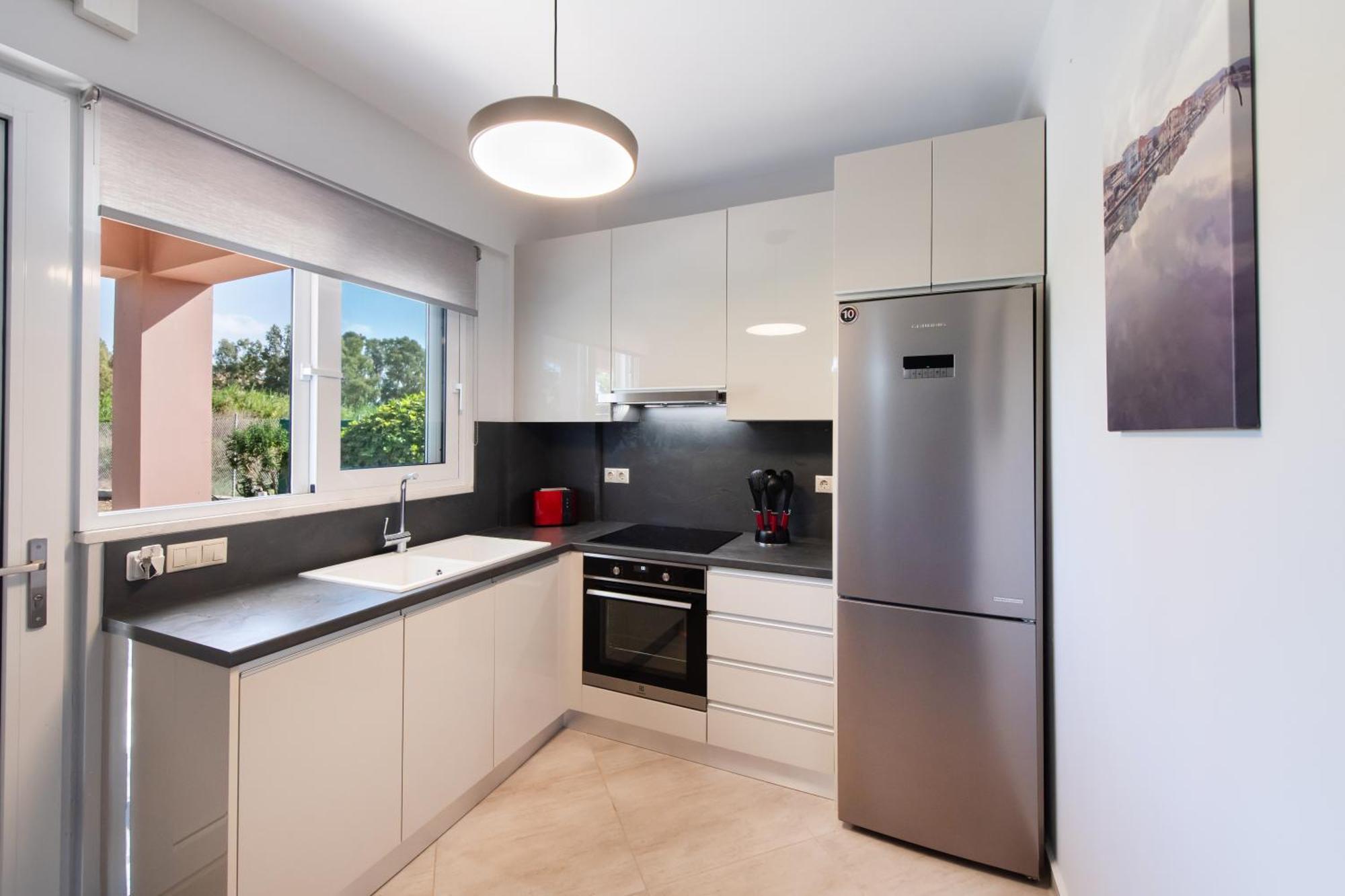 Ruellia Luxury Apartments Kalligoni Ngoại thất bức ảnh